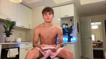 _Miracle  22-08-2021 video nude